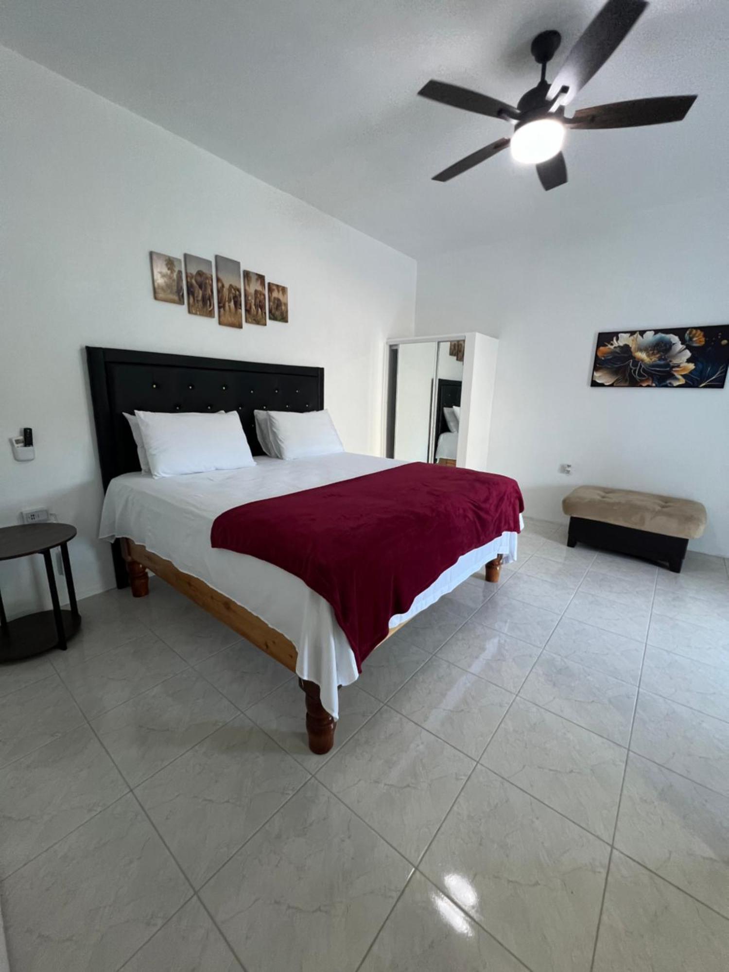 Luxury Apartments At Case De Coco, Ocho Rios Jamaica Exterior foto